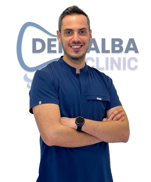 Узм. Дт. Mehmet Umutcan Doğan